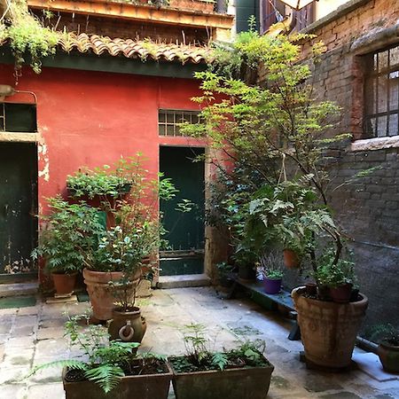 Casa Albrizzi Apartment Venice Exterior photo